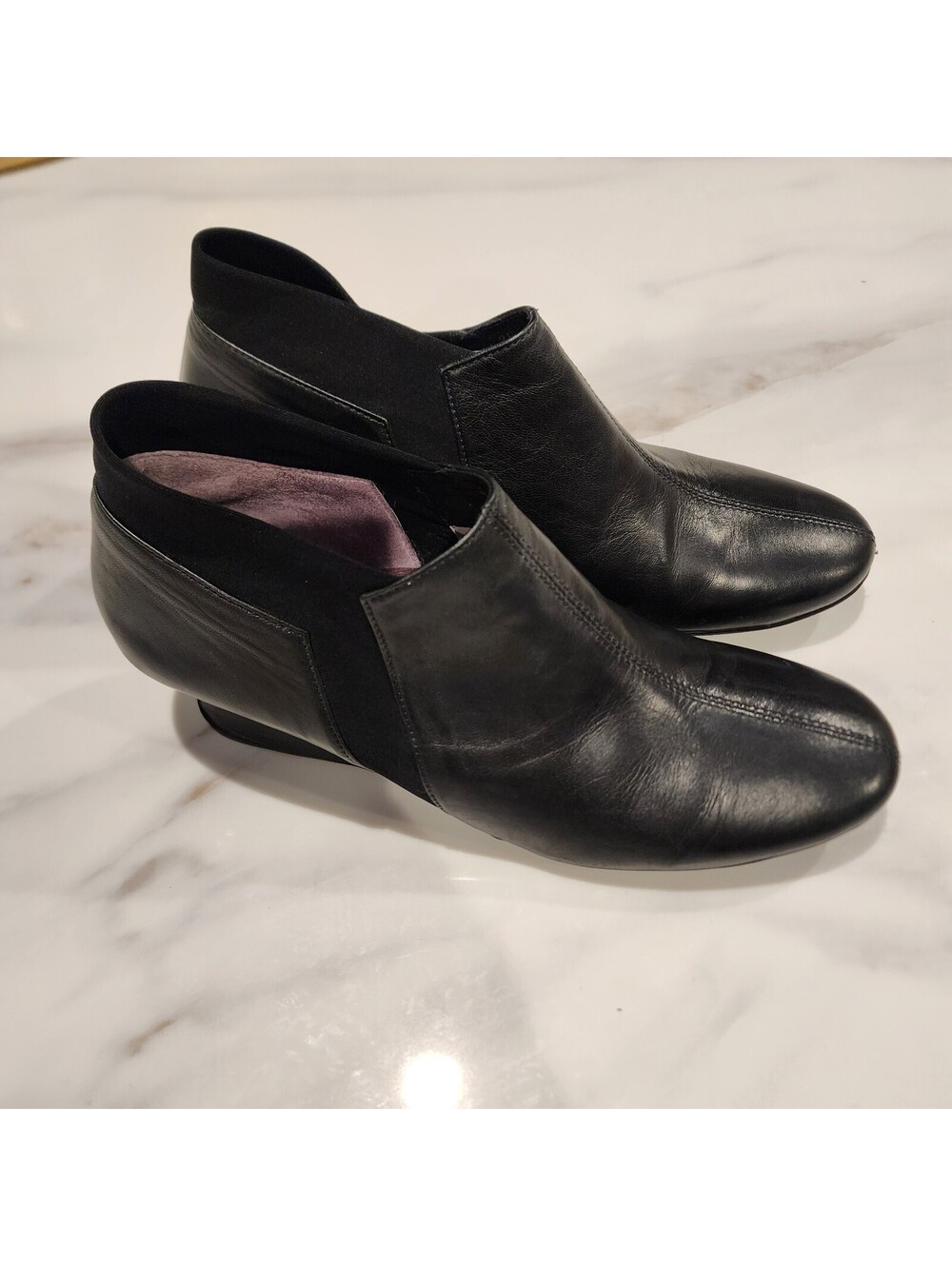 BeautiFeel Black Leather Wedge Ankle Booties Women’s Size 39 Made in Israel